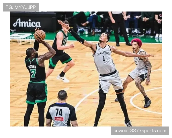 雄鹿与凯尔特人对比 阵容深度成为东部冠军争夺关键变量